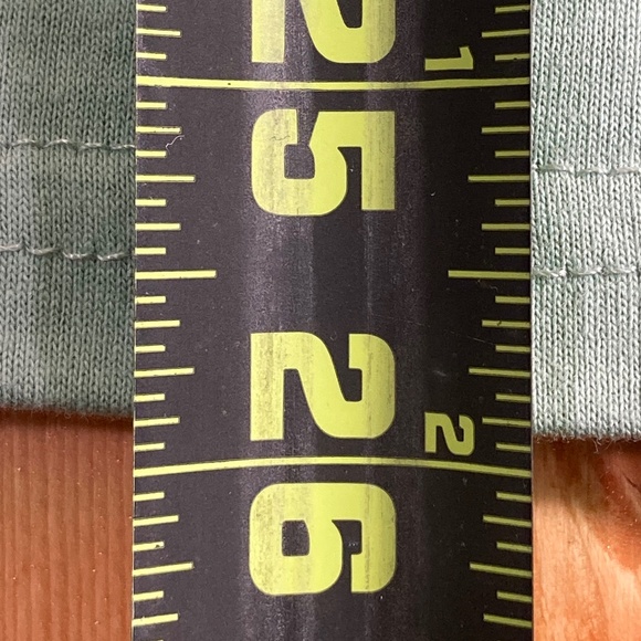 MAUI & SONS Large L Lrg Shark Logo Mens T-Shirt Tee Shirt Sage Green - Picture 2 of 8